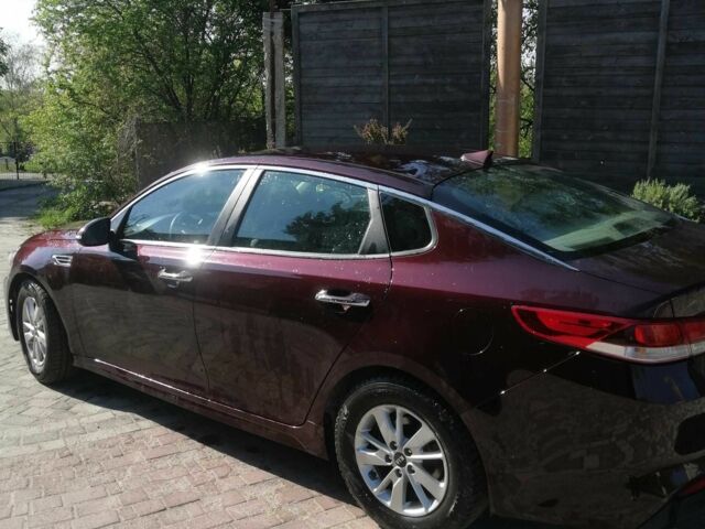 Кіа Оптіма 2016 у Рівному на Automoto.ua Червоний Кіа Оптіма, об'ємом двигуна 2.4 л та пробігом 98 тис. км за 8700 $, фото 14 на Automoto.ua