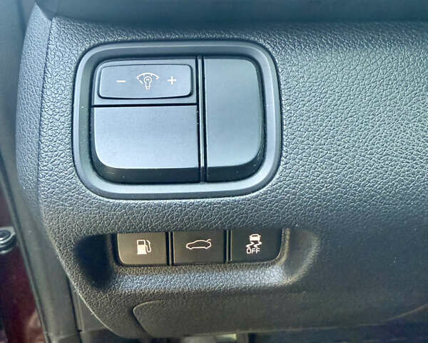 Красный Киа Оптима, объемом двигателя 2.36 л и пробегом 91 тыс. км за 10999 $, фото 25 на Automoto.ua