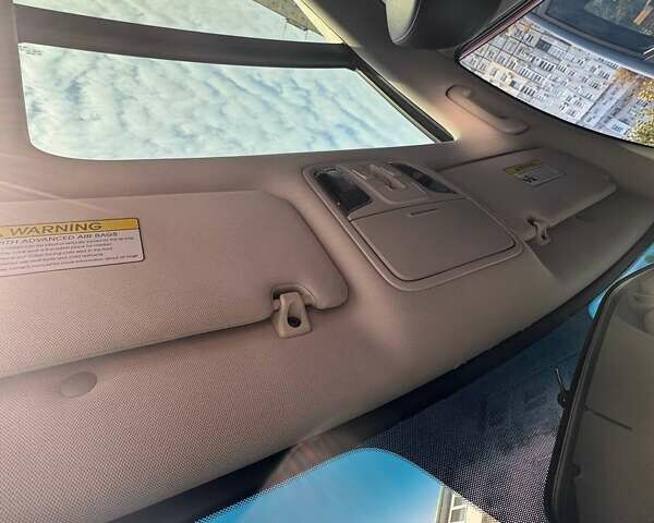 Красный Киа Оптима, объемом двигателя 2.36 л и пробегом 140 тыс. км за 13500 $, фото 17 на Automoto.ua