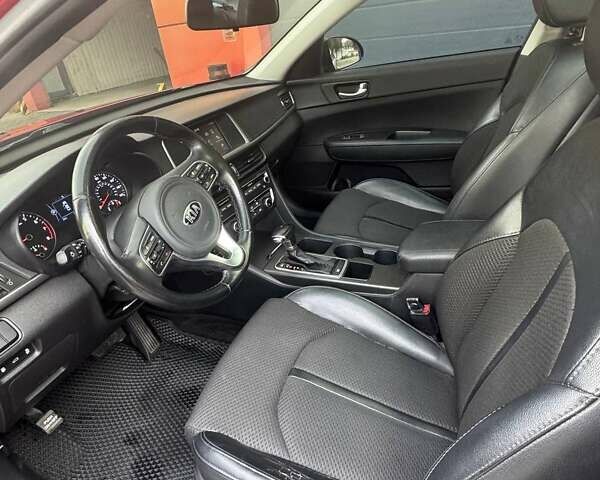 Красный Киа Оптима, объемом двигателя 2.36 л и пробегом 140 тыс. км за 13500 $, фото 14 на Automoto.ua