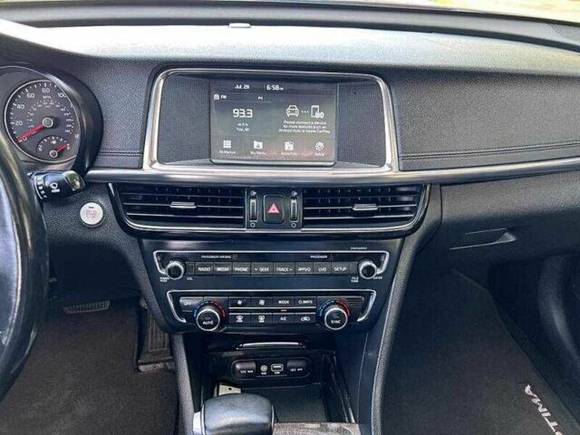 Киа Оптима 2018 в Львове на Automoto.ua Красный Киа Оптима, объемом двигателя 2.4 л и пробегом 43 тыс. км за 2300 $, фото 5 на Automoto.ua