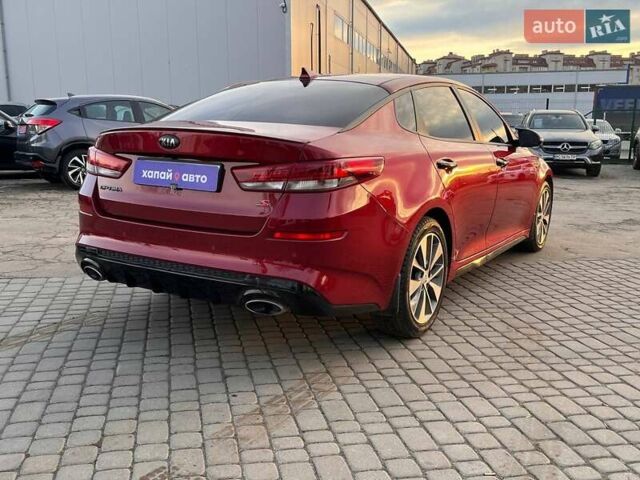 Красный Киа Оптима, объемом двигателя 2.36 л и пробегом 85 тыс. км за 12800 $, фото 4 на Automoto.ua