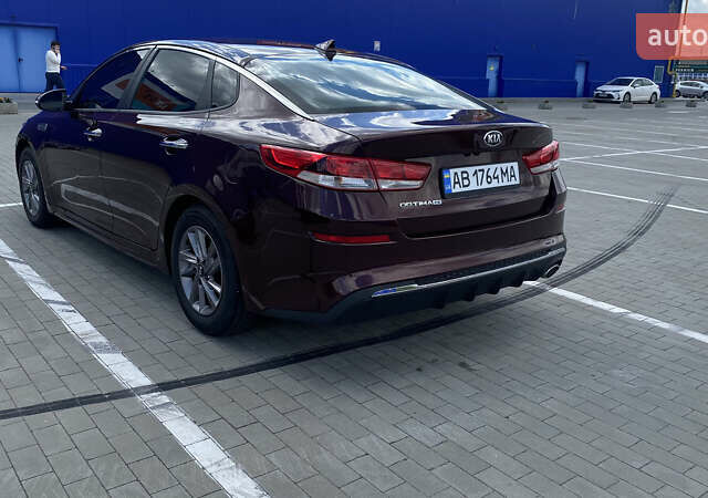 Красный Киа Оптима, объемом двигателя 2.36 л и пробегом 113 тыс. км за 14500 $, фото 47 на Automoto.ua