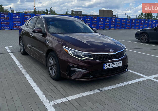 Красный Киа Оптима, объемом двигателя 2.36 л и пробегом 113 тыс. км за 14500 $, фото 41 на Automoto.ua