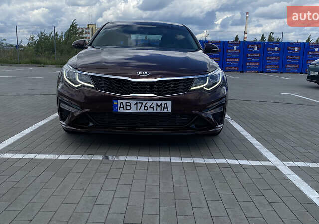 Красный Киа Оптима, объемом двигателя 2.36 л и пробегом 113 тыс. км за 14500 $, фото 42 на Automoto.ua