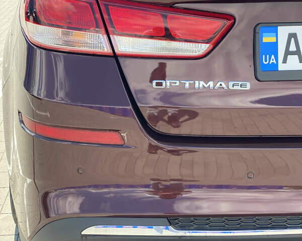 Красный Киа Оптима, объемом двигателя 2.36 л и пробегом 113 тыс. км за 14500 $, фото 33 на Automoto.ua