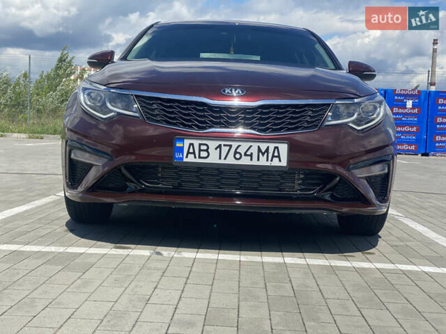 Красный Киа Оптима, объемом двигателя 2.36 л и пробегом 107 тыс. км за 13600 $, фото 25 на Automoto.ua