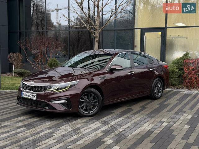 Червоний Кіа Оптіма, об'ємом двигуна 2.36 л та пробігом 80 тис. км за 13500 $, фото 4 на Automoto.ua
