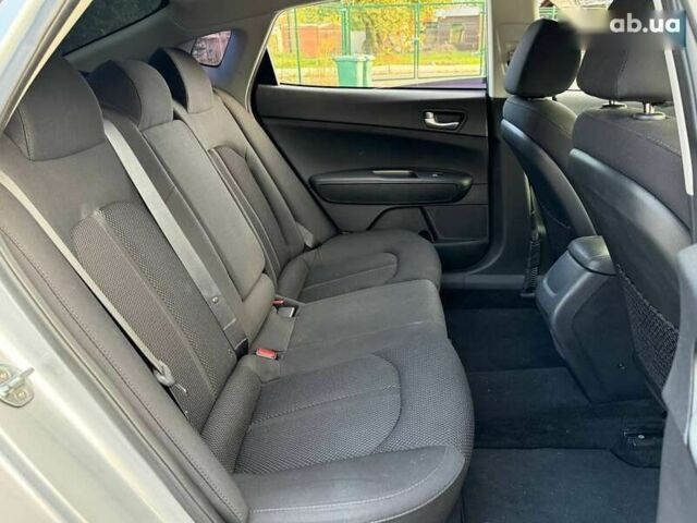 Киа Оптима, объемом двигателя 2.4 л и пробегом 85 тыс. км за 13900 $, фото 14 на Automoto.ua