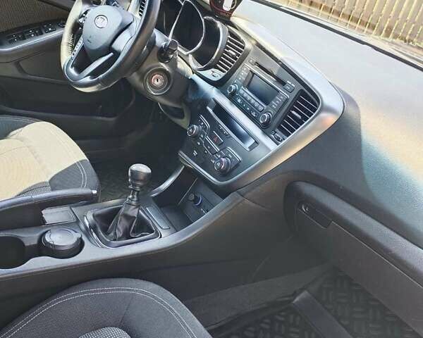 Киа Оптима, объемом двигателя 2 л и пробегом 150 тыс. км за 10000 $, фото 9 на Automoto.ua