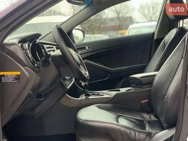 Кіа Оптіма, об'ємом двигуна 2.36 л та пробігом 167 тис. км за 8500 $, фото 7 на Automoto.ua
