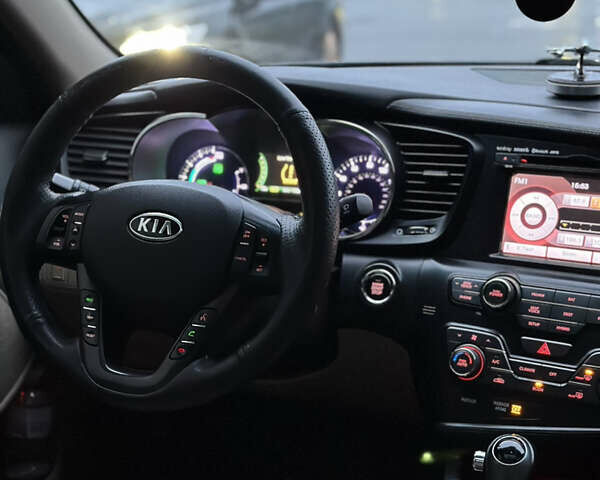 Киа Оптима, объемом двигателя 2.4 л и пробегом 275 тыс. км за 7499 $, фото 7 на Automoto.ua