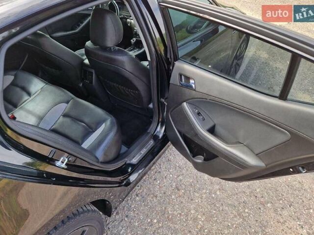 Киа Оптима, объемом двигателя 2 л и пробегом 155 тыс. км за 9000 $, фото 17 на Automoto.ua