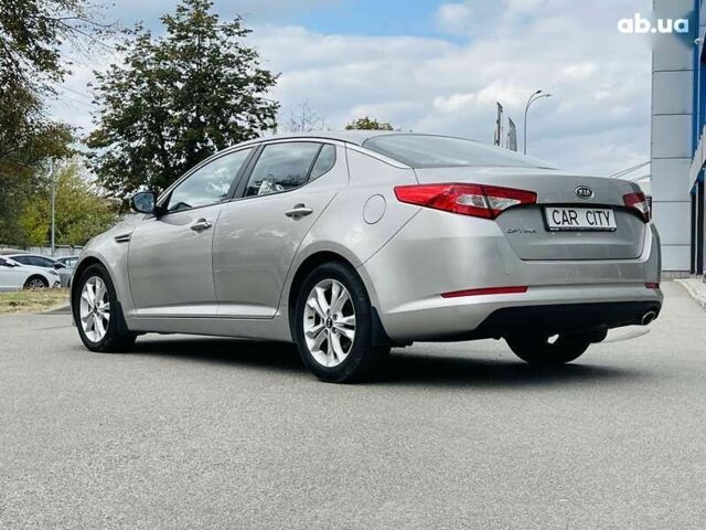 Киа Оптима, объемом двигателя 2 л и пробегом 111 тыс. км за 9300 $, фото 3 на Automoto.ua