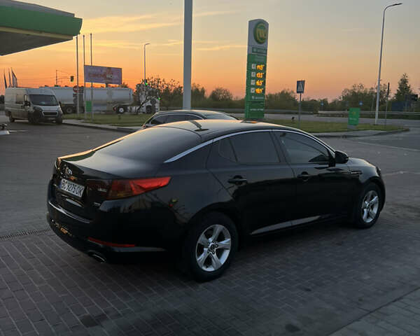 Киа Оптима, объемом двигателя 1.7 л и пробегом 290 тыс. км за 9300 $, фото 2 на Automoto.ua