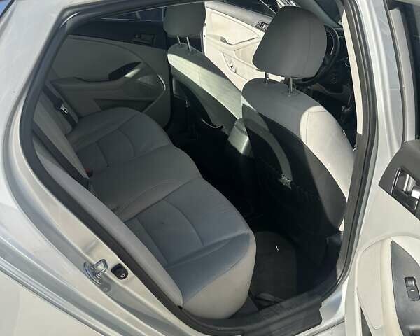 Киа Оптима, объемом двигателя 2.4 л и пробегом 127 тыс. км за 7500 $, фото 3 на Automoto.ua