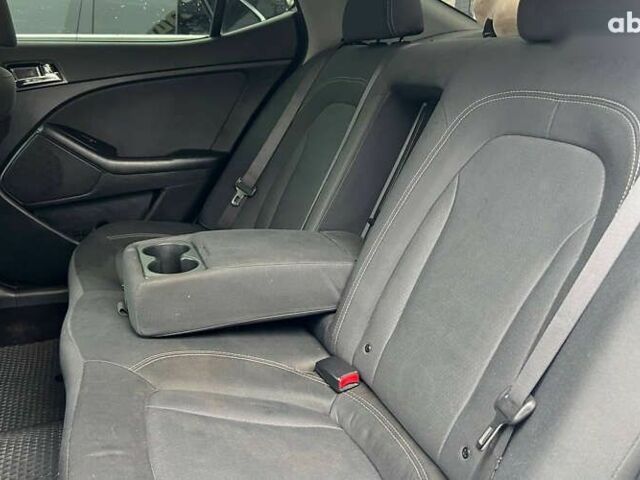 Киа Оптима, объемом двигателя 0 л и пробегом 270 тыс. км за 10000 $, фото 20 на Automoto.ua