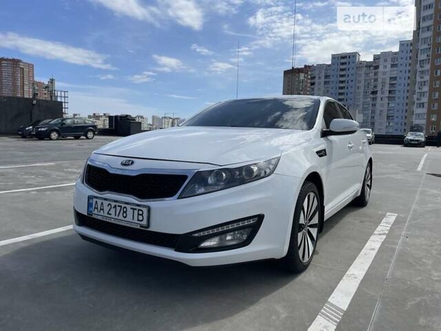 Киа Оптима, объемом двигателя 1.69 л и пробегом 170 тыс. км за 11500 $, фото 3 на Automoto.ua