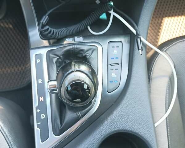 Киа Оптима, объемом двигателя 2.4 л и пробегом 300 тыс. км за 11000 $, фото 18 на Automoto.ua