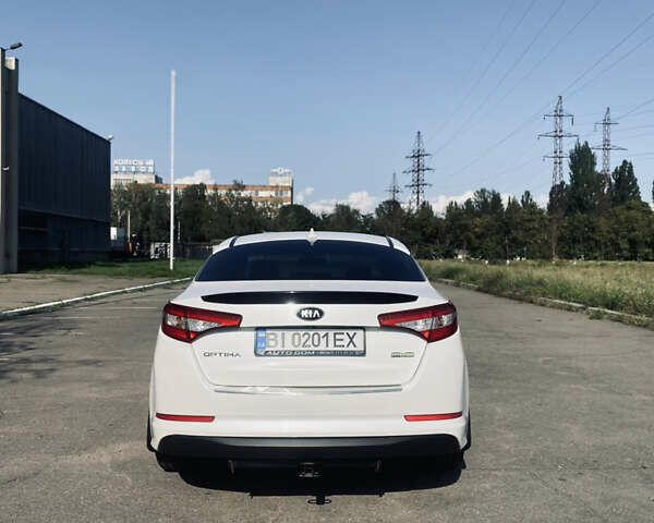 Киа Оптима, объемом двигателя 2.4 л и пробегом 230 тыс. км за 11200 $, фото 5 на Automoto.ua