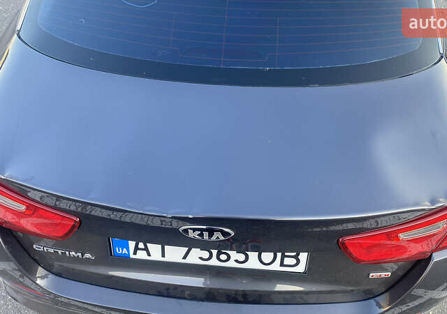 Киа Оптима, объемом двигателя 2.36 л и пробегом 195 тыс. км за 8250 $, фото 11 на Automoto.ua
