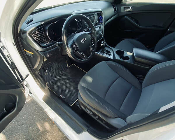 Киа Оптима, объемом двигателя 2.4 л и пробегом 230 тыс. км за 11200 $, фото 10 на Automoto.ua