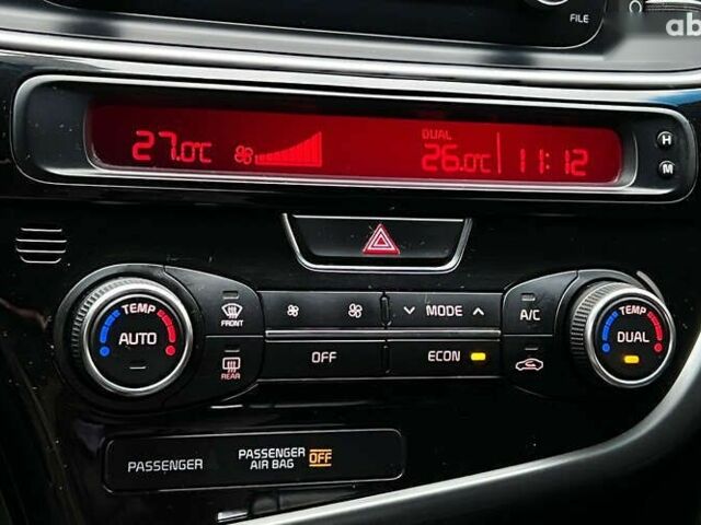 Киа Оптима, объемом двигателя 0 л и пробегом 215 тыс. км за 9700 $, фото 15 на Automoto.ua