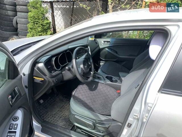 Киа Оптима, объемом двигателя 2.36 л и пробегом 140 тыс. км за 11000 $, фото 6 на Automoto.ua