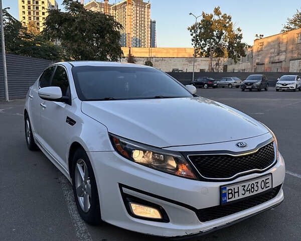 Киа Оптима, объемом двигателя 2.4 л и пробегом 170 тыс. км за 8499 $, фото 2 на Automoto.ua