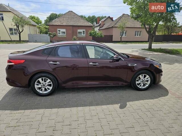 Кіа Оптіма, об'ємом двигуна 2.36 л та пробігом 180 тис. км за 9999 $, фото 10 на Automoto.ua