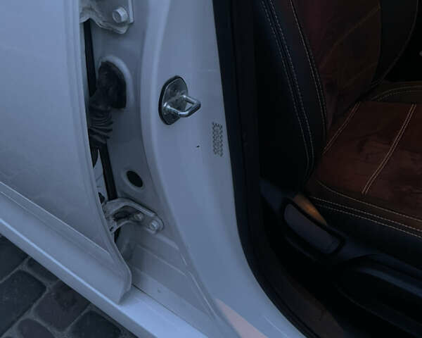 Киа Оптима, объемом двигателя 2.36 л и пробегом 92 тыс. км за 13000 $, фото 13 на Automoto.ua