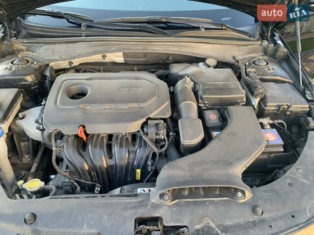 Киа Оптима, объемом двигателя 2.36 л и пробегом 70 тыс. км за 11000 $, фото 13 на Automoto.ua