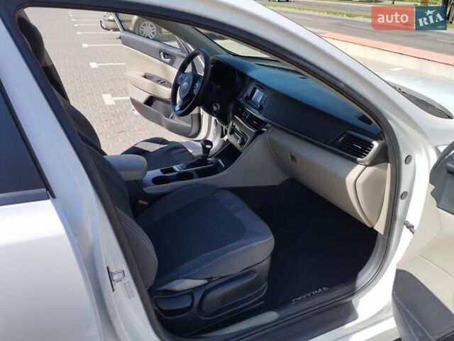 Киа Оптима, объемом двигателя 2.36 л и пробегом 81 тыс. км за 13000 $, фото 7 на Automoto.ua