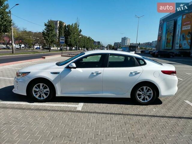 Киа Оптима, объемом двигателя 2.36 л и пробегом 81 тыс. км за 13000 $, фото 3 на Automoto.ua