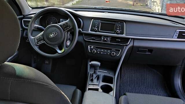 Киа Оптима, объемом двигателя 2.36 л и пробегом 102 тыс. км за 11300 $, фото 2 на Automoto.ua