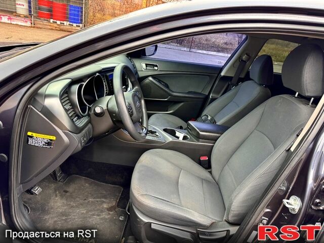 Киа Оптима, объемом двигателя 24 л и пробегом 75 тыс. км за 9900 $, фото 7 на Automoto.ua