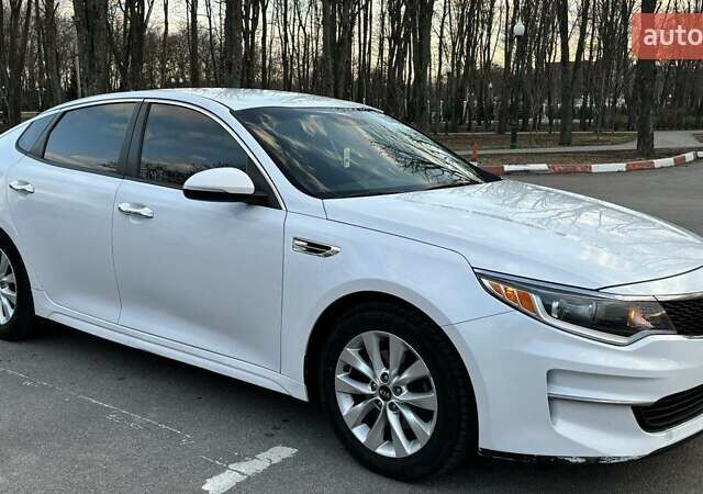 Киа Оптима, объемом двигателя 2.36 л и пробегом 158 тыс. км за 11300 $, фото 2 на Automoto.ua