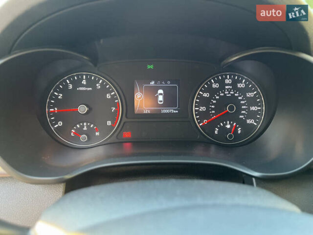 Киа Оптима, объемом двигателя 2.36 л и пробегом 100 тыс. км за 12400 $, фото 8 на Automoto.ua