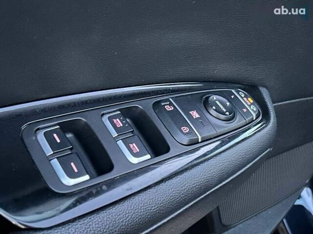 Кіа Оптіма, об'ємом двигуна 0 л та пробігом 105 тис. км за 18700 $, фото 14 на Automoto.ua