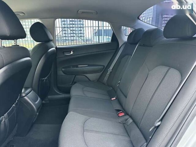 Киа Оптима, объемом двигателя 2.4 л и пробегом 182 тыс. км за 10500 $, фото 17 на Automoto.ua