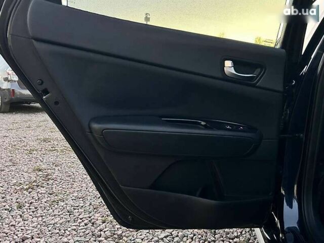 Кіа Оптіма, об'ємом двигуна 0 л та пробігом 105 тис. км за 18700 $, фото 28 на Automoto.ua