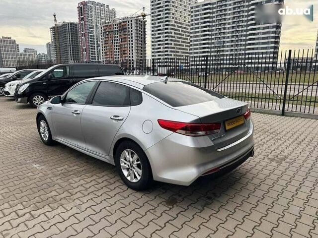Киа Оптима, объемом двигателя 2.4 л и пробегом 182 тыс. км за 10500 $, фото 4 на Automoto.ua