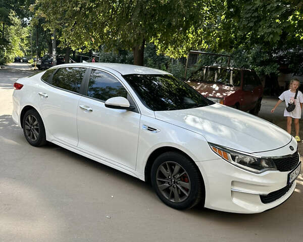 Киа Оптима, объемом двигателя 2.36 л и пробегом 125 тыс. км за 11500 $, фото 2 на Automoto.ua