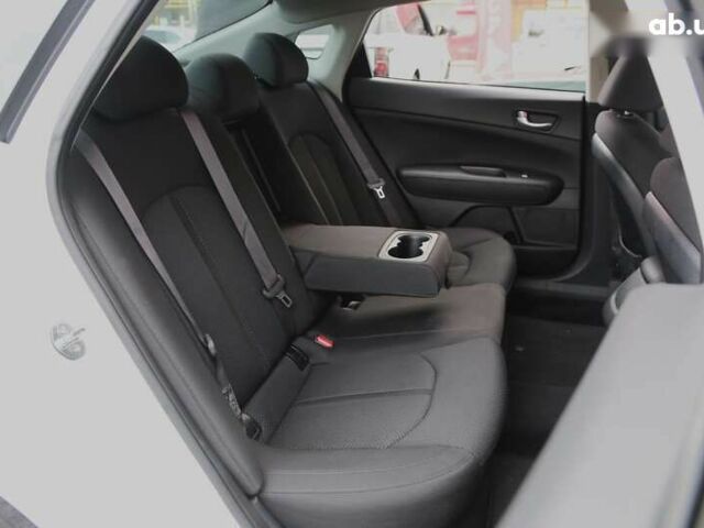 Киа Оптима, объемом двигателя 2.4 л и пробегом 115 тыс. км за 12900 $, фото 12 на Automoto.ua