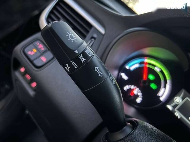 Кіа Оптіма, об'ємом двигуна 0 л та пробігом 105 тис. км за 18700 $, фото 21 на Automoto.ua