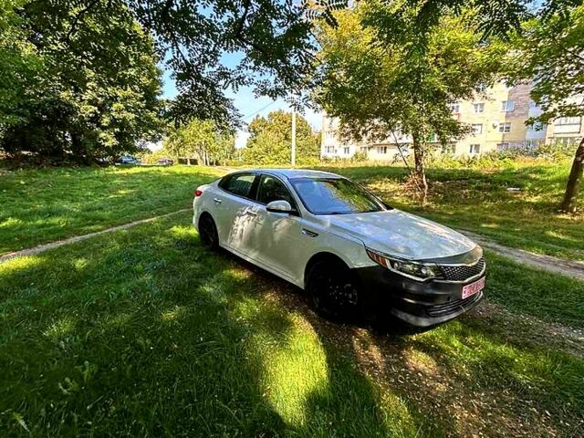 Кіа Оптіма, об'ємом двигуна 2.4 л та пробігом 50 тис. км за 13500 $, фото 4 на Automoto.ua