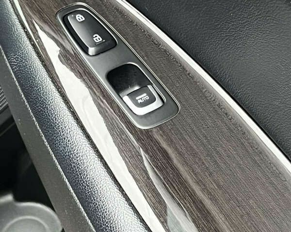 Киа Оптима, объемом двигателя 1.6 л и пробегом 119 тыс. км за 13800 $, фото 28 на Automoto.ua