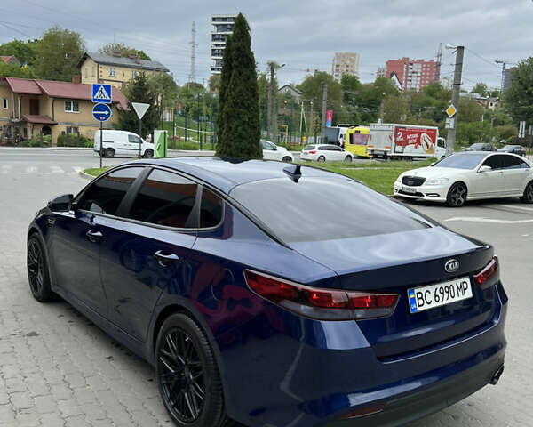 Киа Оптима, объемом двигателя 2.4 л и пробегом 82 тыс. км за 15222 $, фото 1 на Automoto.ua