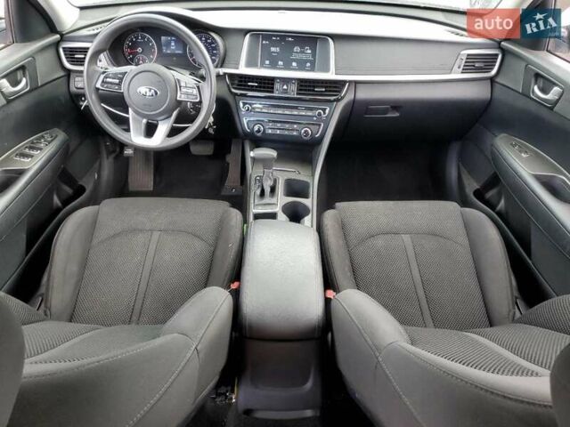 Киа Оптима, объемом двигателя 2.36 л и пробегом 100 тыс. км за 2400 $, фото 7 на Automoto.ua