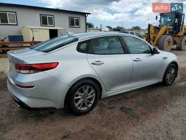 Киа Оптима, объемом двигателя 2.36 л и пробегом 100 тыс. км за 2400 $, фото 2 на Automoto.ua